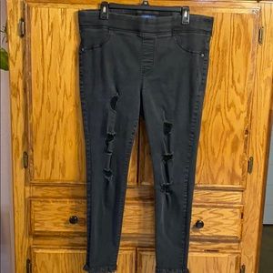 Old navy mid rise rockstar jeans